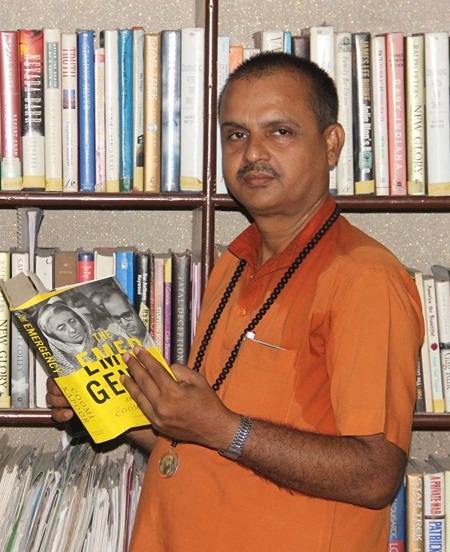 Dr. Pravin Kumar